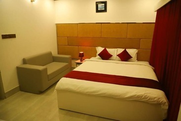 Grand Mafi Hotel & Spa