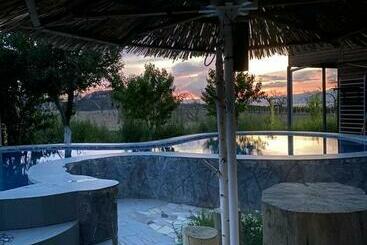پانسیون Guest House And Yurt Camp Aktan