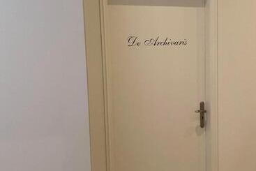 تختخواب و صبحانه Atalantaroermond  De Archivaris