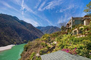 Raga On The Ganges - Rishikesh