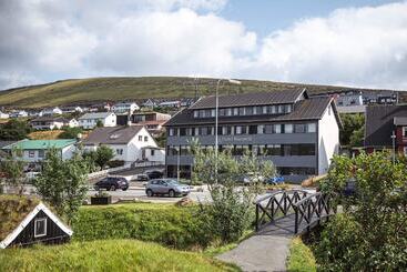 هتل Runavik