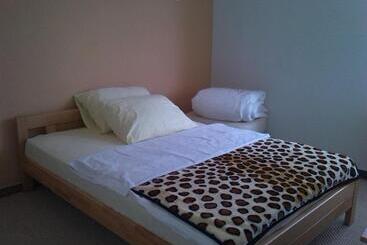 Motel Maks