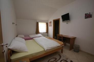 Motel Maks