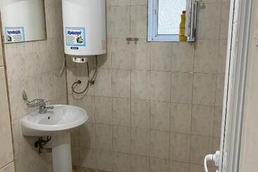 پانسیون стаи за гости маринови