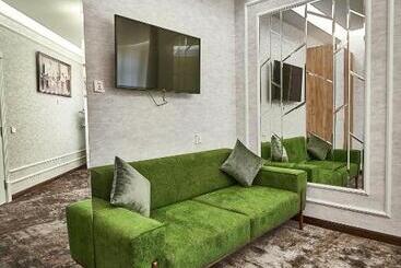 Garnet Hotel Tashkent