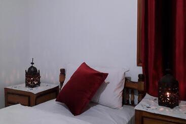 هتل Hôtel Berbère De La Montagne