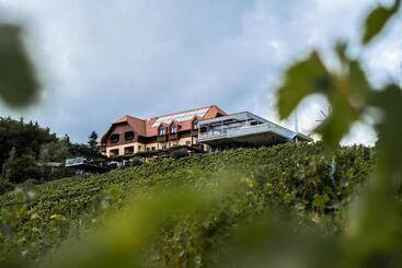 هتل Mahorko Wein Wellness Wasserbüffel