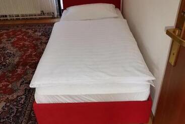 مُتل Apartmens Kenedy Lux