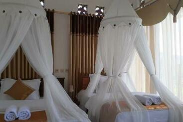 Pansiyon Bintang Bungalow Tour & Travel