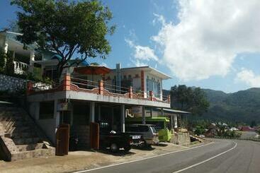 Pansiyon Bintang Bungalow Tour & Travel