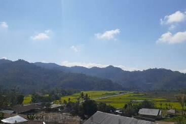 Pansiyon Bintang Bungalow Tour & Travel