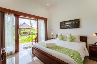 펜션 Carik Bali Guest House Canggu