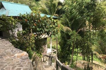 پانسیون Joseph Guest House