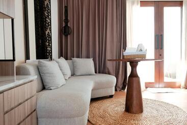 استراحتگاه Arasatu Villas & Sanctuary