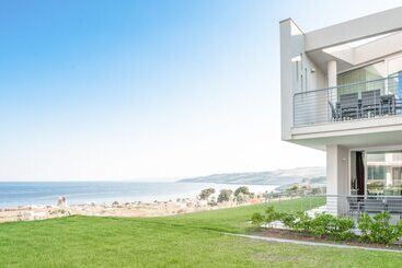 19 Summer Suites - Santa Cesarea Terme