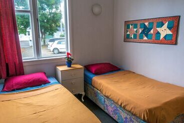 42b College House   Hostel
