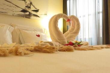 Arc My Otel