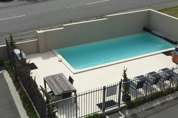 Clear Ridge Apartments