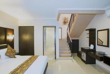Flamingo Dewata Suite