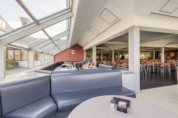 هتل Corsendonk Duinse Polders