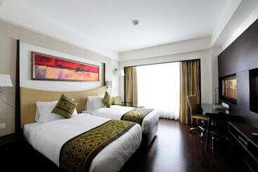 هتل Country Inn & Suites By Radisson, Gurugram Sohna Road
