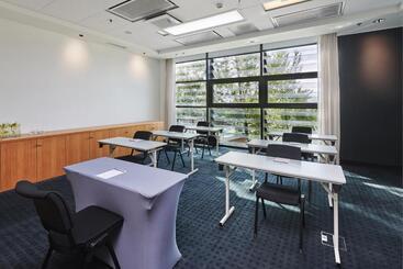 هتل Courtyard By Marriott Gdynia Waterfront