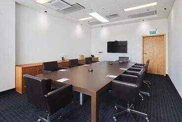 هتل Courtyard By Marriott Gdynia Waterfront