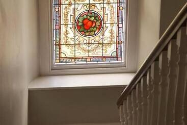 هتل Escape Boutique B&b