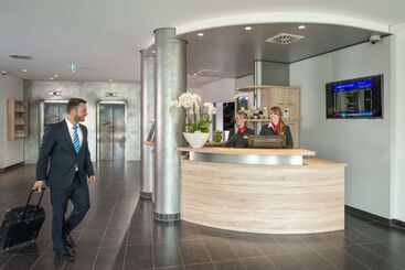 هتل Essential By Dorint Stuttgart/airport