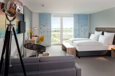 هتل Essential By Dorint Stuttgart/airport