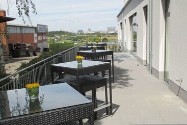 هتل Essential By Dorint Stuttgart/airport