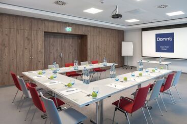 هتل Essential By Dorint Stuttgart/airport