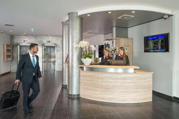 هتل Essential By Dorint Stuttgart/airport