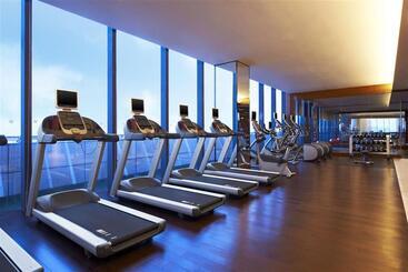 هتل Four Points By Sheraton Langfang, Gu An