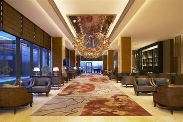 هتل Four Points By Sheraton Langfang, Gu An