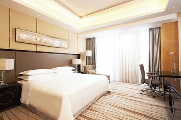 هتل Four Points By Sheraton Langfang, Gu An