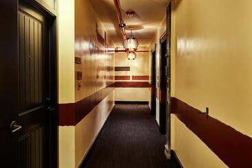 Hotel Freehand Chicago