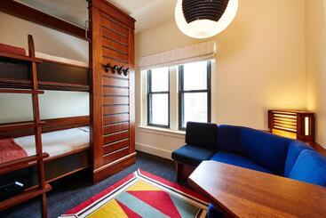 Hotel Freehand Chicago