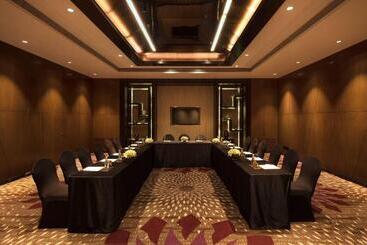ホテル Jw Marriott Mumbai Sahar Airport