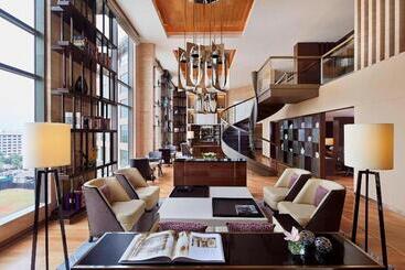 ホテル Jw Marriott Mumbai Sahar Airport