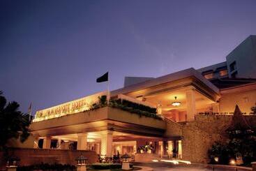 ホテル Jw Marriott Mumbai Sahar Airport