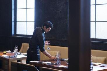 ホテル Jw Marriott Mumbai Sahar Airport