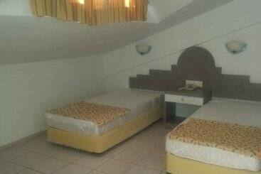 هتل Kocer Club Apartments