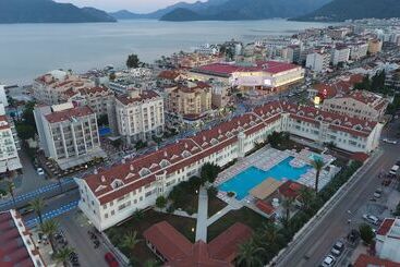 هتل Kocer Club Apartments