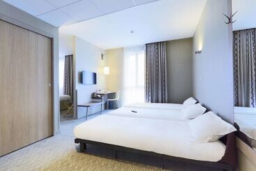 هتل Kyriad Prestige Saintmalo
