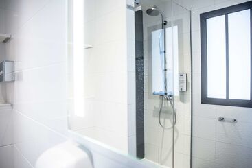 هتل Kyriad Prestige Saintmalo