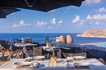 Myconian Villa Collection   Preferred Hotels & Resorts