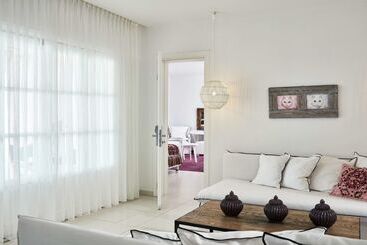 Myconian Villa Collection   Preferred Hotels & Resorts