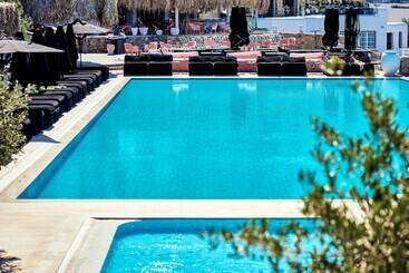 Myconian Villa Collection   Preferred Hotels & Resorts