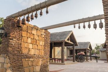 هتل Regenta Resort Bhuj, By Royal Orchid Limited